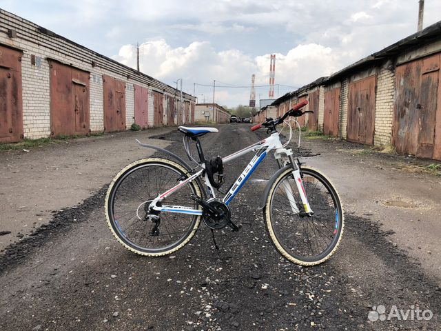 Подростковый велосипед cube Race 260