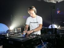 Mp3 Disk Armin Van Buuren Kupit V Moskve Bytovaya Elektronika Avito