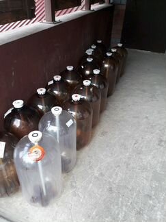 Бутылки 30 лит