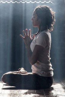 Кундалини йога, занятия онлайн