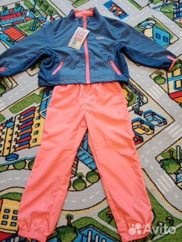 Спортивный костюм для девочки