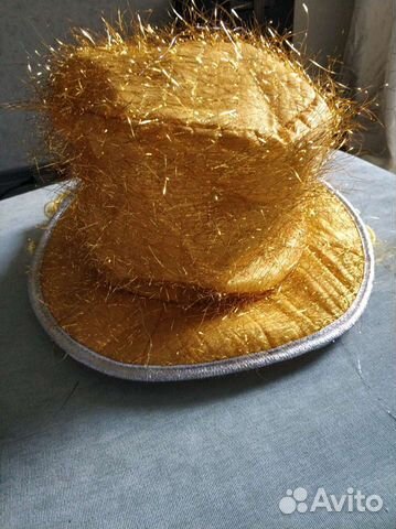 Шляпа с волосами для праздника