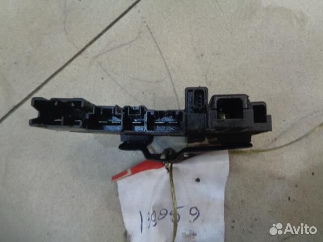 Блок предохранителей на аккумулятор Suzuki Grand