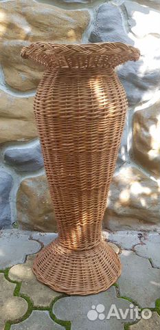 Ваза плетёная