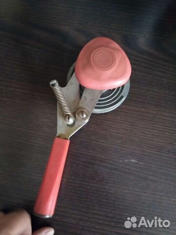 Закаточная машинка