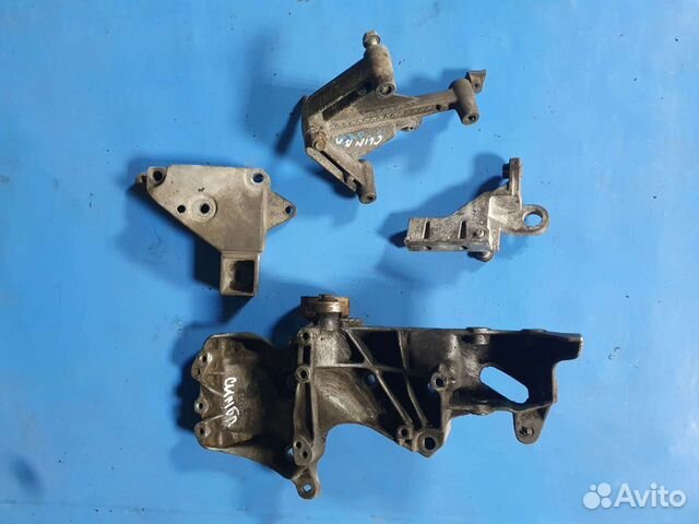 Кронштейн МКПП опора двигателя renault symbol 1.4