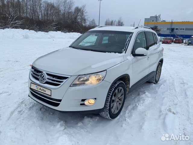 Volkswagen Tiguan 2.0 AT, 2009, 130 000 км