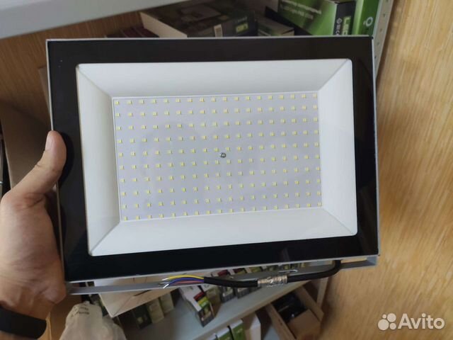 Прожектор 200Вт