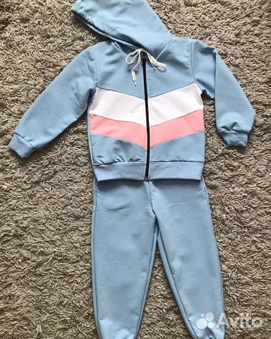 Костюм на девочку новый