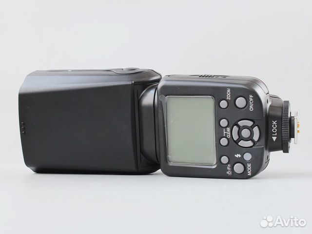 Вспышка Triopo Speedlight TR-586EX