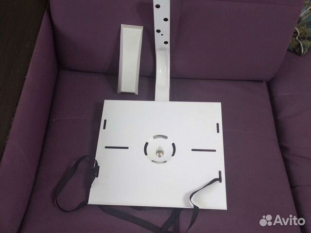 Кронштейн под тв