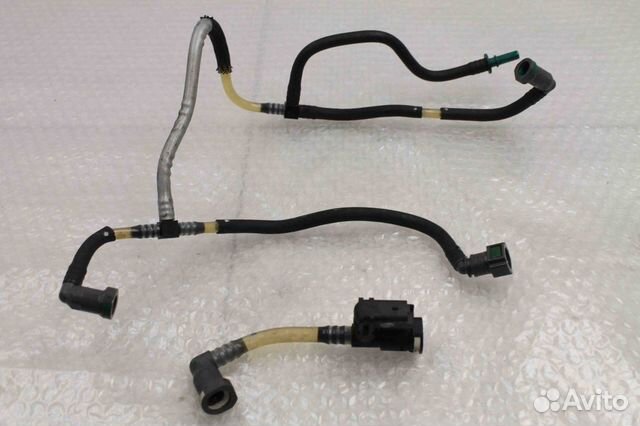 Трубка топливная Citroen C-Crosser 2007-2013Peuge