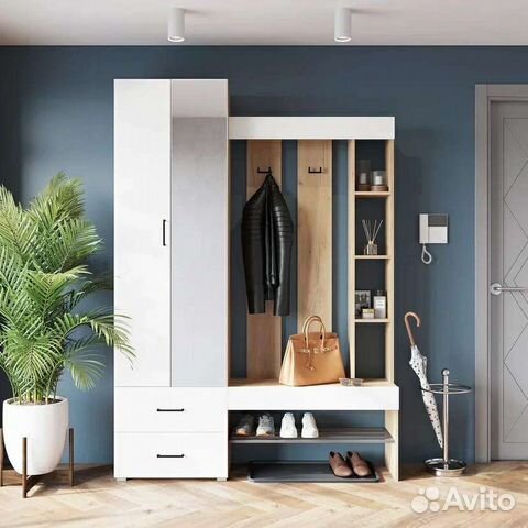 Прихожая с зеркалом, 2 варианта