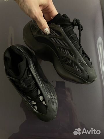 Кроссовки Adidas Yeezy boost 700 v3 38 размер