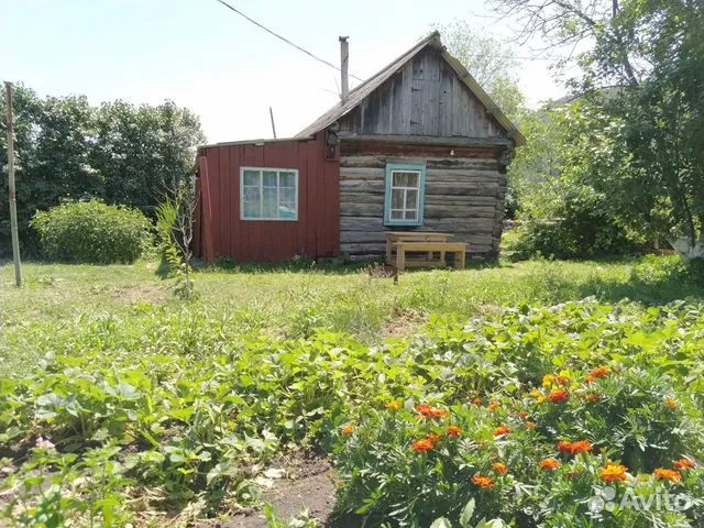 

Дом 30 м² на участке 20 сот.
