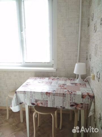 

1-к. квартира, 30 м², 3/5 эт.