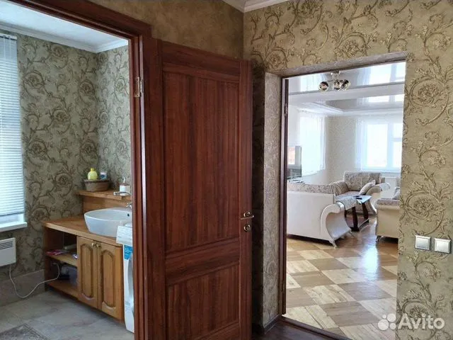 

5-к. дом, 300 м²