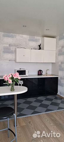 

2-к. квартира, 39 м², 2 кровати