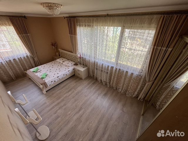 

3-к. квартира, 97 м², 4 кровати