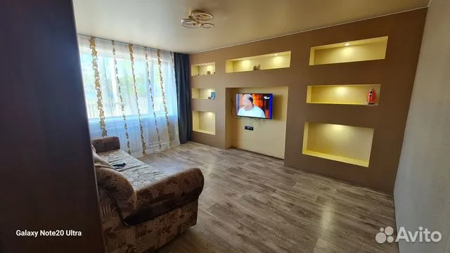 

3-к. квартира, 60 м², 1/1 эт.