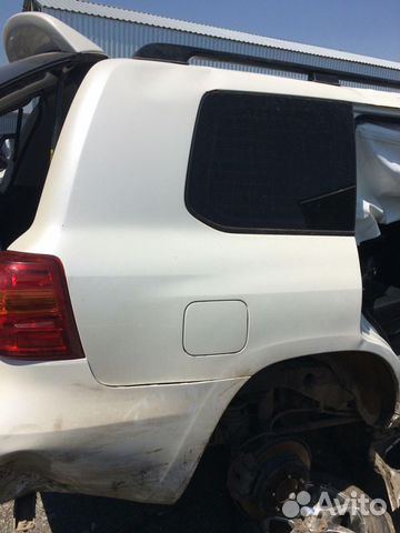 Крыло заднее правое Toyota Land Cruiser 200