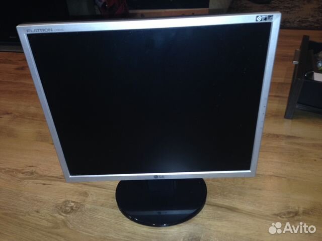 Продам LG flatron L1953S Продам LG flatron L1953S