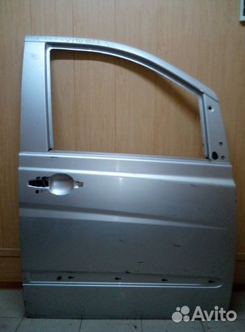 Дверь Мерседес 639 правая передняя Дверь Мерседес 639 правая передняя