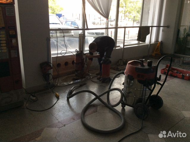 Алмазная резка проёмов, бурение отверстий в бетоне Алмазная резка проёмов, бурение отверстий в бетоне