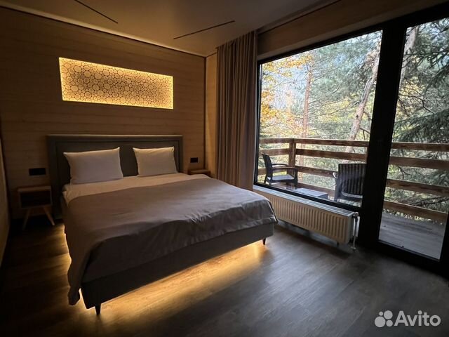 

10-к. и более дом, 240 м²