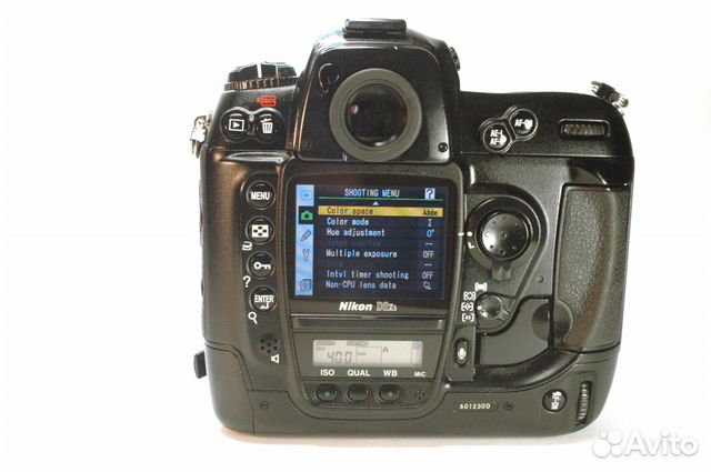 Nikon D2Xs + 16GB + двойная зарядка +2 акб