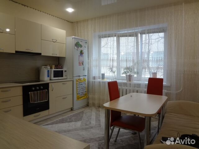 2-к квартира, 72 м², 1/5 эт. 2-к квартира, 72 м², 1/5 эт.
