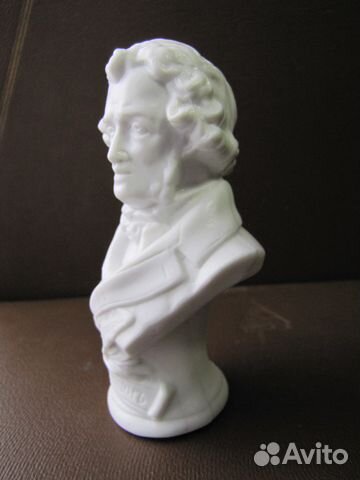 Бюст 