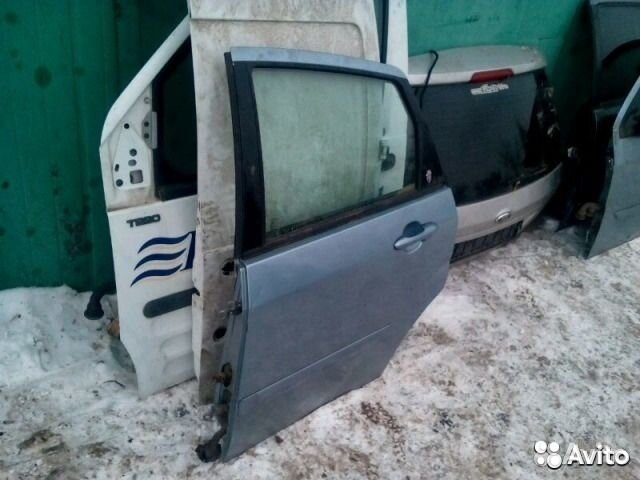 Разбор ford focus 1 дверь задняя левая в сборе б/у