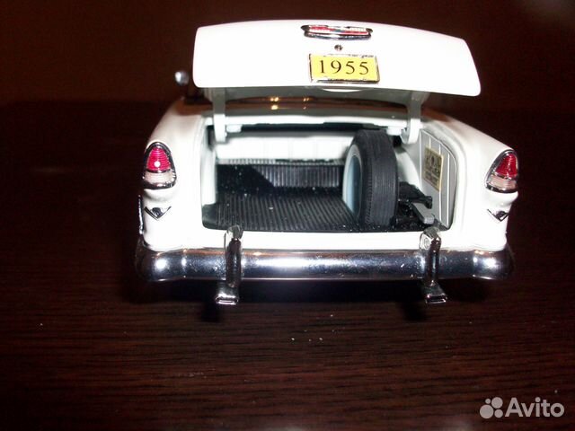 Danbury Mint 1955 Chevrolet Blue And Ivory 1/24