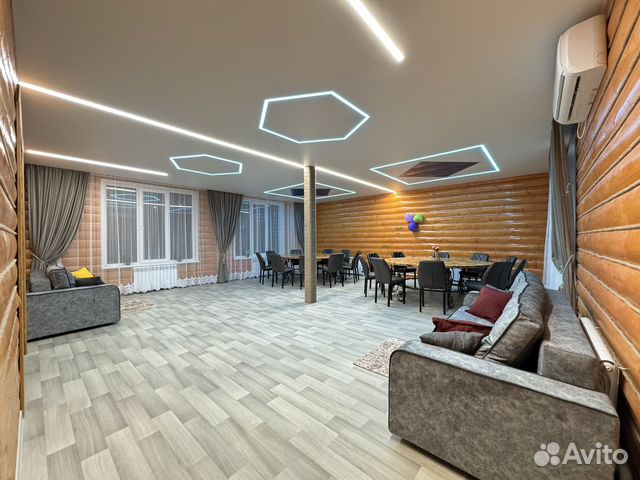 

6-к. дом, 220 м²