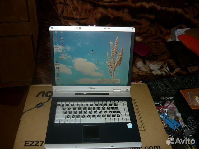 Fujitsu-siemens amilo PRO V2030