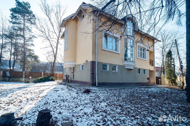 

9-к. коттедж, 385 м²