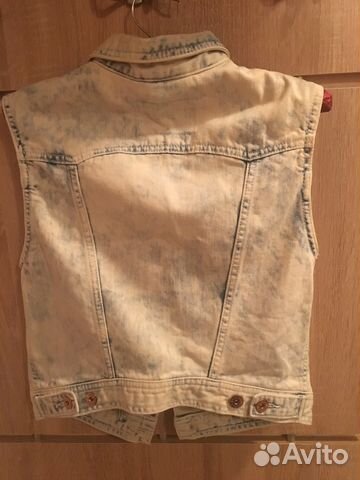 Джинсовый жилет HM