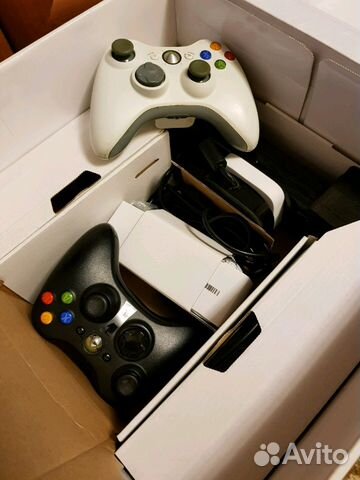 Xbox 360 kinect 2 джостика +20игр