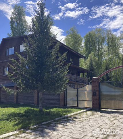 

10-к. и более дом, 260 м²