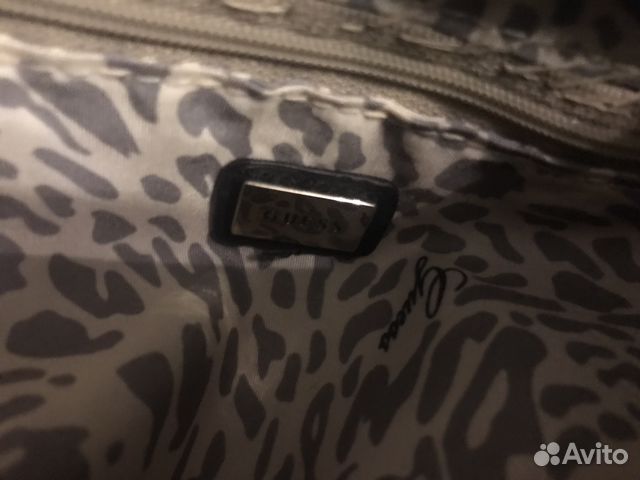 Сумка Guess