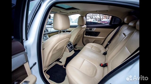 Автомобиль с водителем на свадьбу Автомобиль с водителем на свадьбу