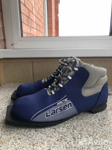 Лыжные ботинки Larsen, 42р., новые