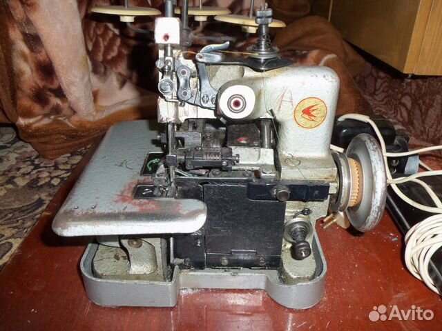 Оверлок пмз 51 класса. Машина швейная оверлок 51а класса. Оверлок двухниточный. Idl-306 оверлок inderle. Двухниточный оверлок.