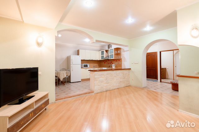 2-к квартира, 63 м², 2/6 эт. 2-к квартира, 63 м², 2/6 эт.