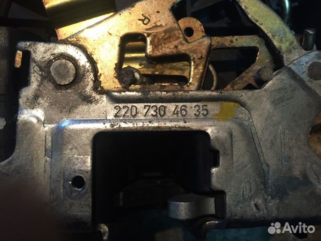 Замок задний правый Мерседес w220