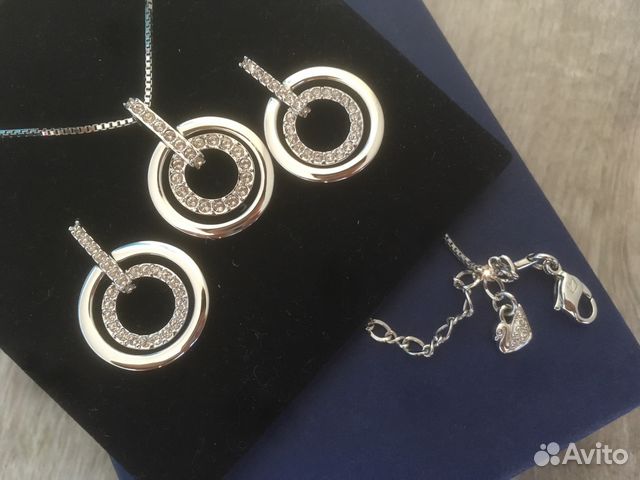 Набор украшений Swarovski серьги кулон