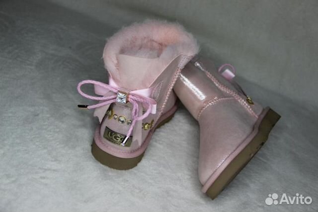 Розовые угги UGG Australia натуральные Розовые угги UGG Australia натуральные