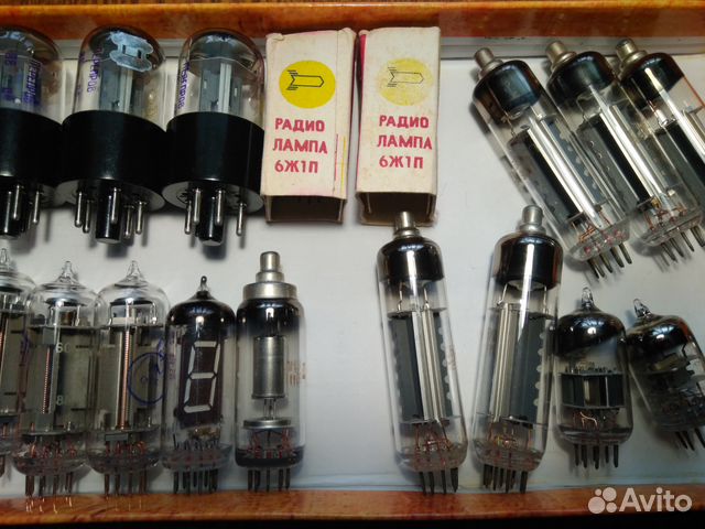 Радиодетали СССР тиристоры, радиолампы, микросхемы Радиодетали СССР тиристоры, радиолампы, микросхемы