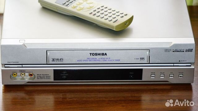 Видеомагнитафон Toshiba V-E60